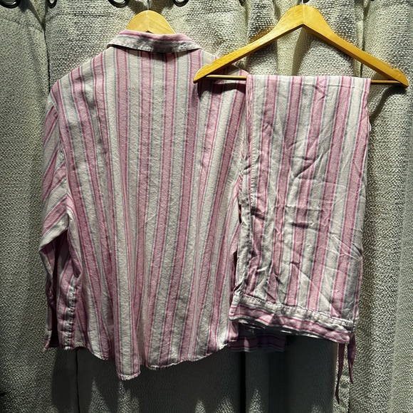 Victoria's Secret Pink Striped Pajama Set - Picture 6 of 6